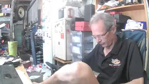 Snapshot of rover_ chatting on October 5, 9:13 pm rover_ online show from October 5, 9:13 pm