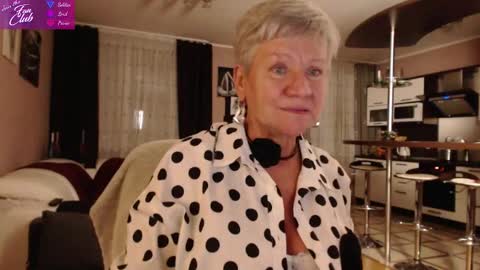 Roxana online show from December 29, 7:43 pm