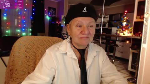 Roxana online show from January 6, 2:47 pm