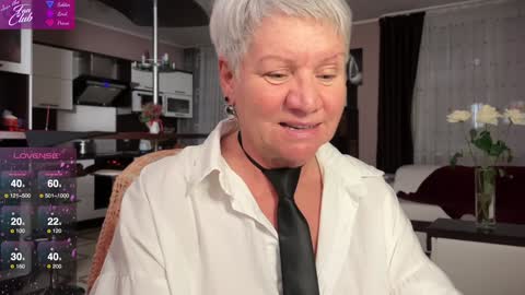 Roxana online show from January 29, 3:15 pm