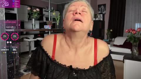 Roxana online show from February 18, 7:09 pm