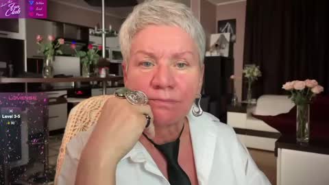 Roxana online show from February 26, 6:32 pm