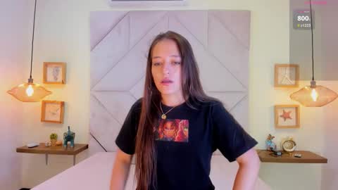 Snapshot of roxana_mill chatting on September 21, 4:52 pm Roxana online show from September 21, 4:52 pm