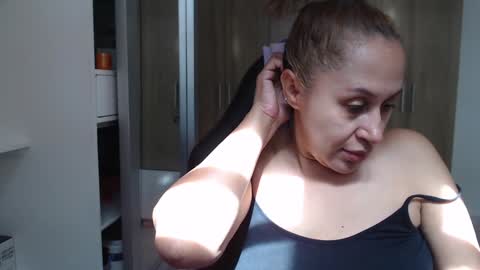 Roxana online show from January 7, 6:56 pm