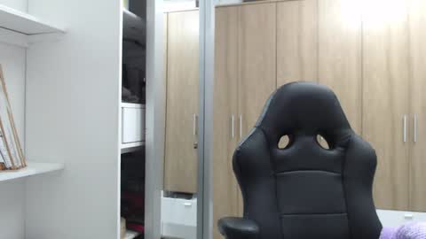 Roxana online show from January 14, 4:15 am