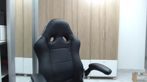 Roxana online show from January 29, 12:01 am