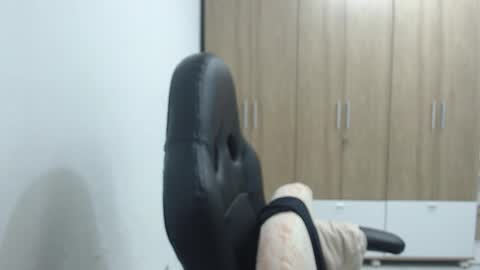 Roxana online show from October 2, 1:01 am