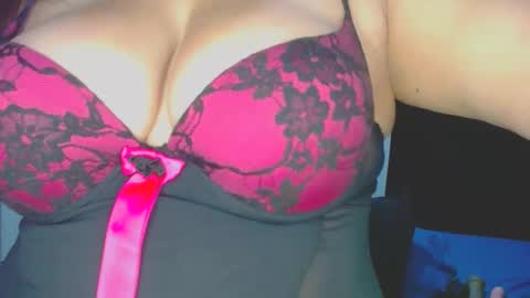 roxanasexy2025 online show from November 20, 12:38 pm