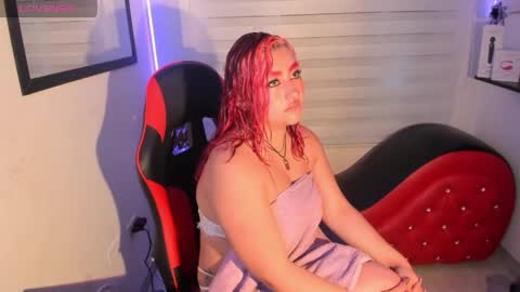 roxanne online show from April 23, 12:29 pm