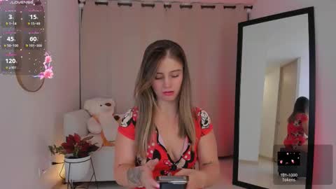  R O X I E  online show from October 7, 2:31 am