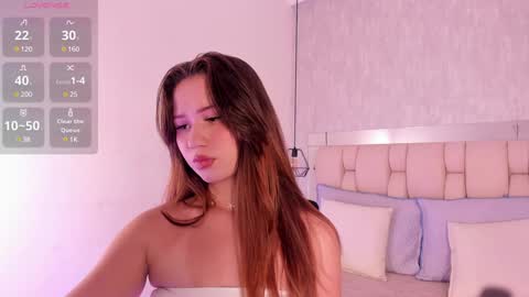 Snapshot of roxie_summers chatting on January 10, 8:48 pm Roxie online show from January 10, 8:48 pm