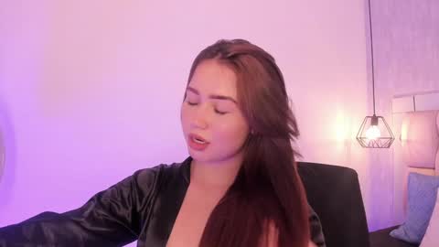 Snapshot of roxie_summers chatting on January 28, 12:15 am Roxie online show from January 28, 12:15 am