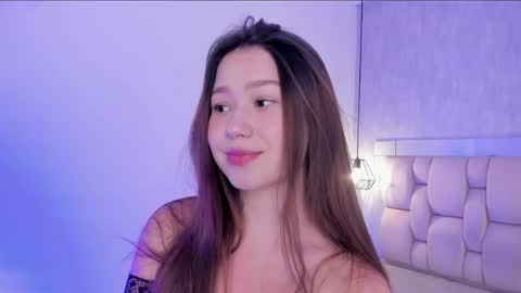 Roxie  online show from April 22, 7:48 pm