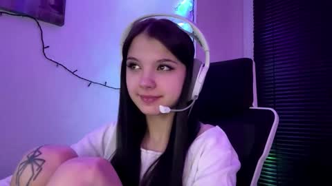 Hana online show from February 7, 2:32 pm