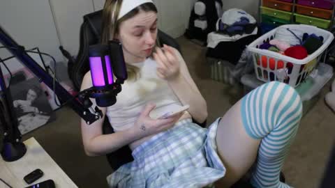 roxie online show from October 29, 2:30 pm