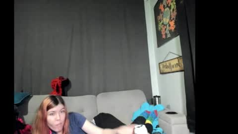 roxihazeleyes online show from October 23, 5:23 pm