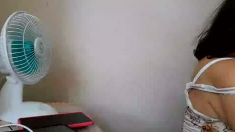 Snapshot of roxolanaa_sexy chatting on July 20, 11:56 am ROXOLANAA SEXY online show from July 20, 11:56 am