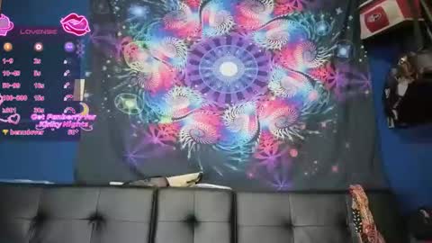 Roxxyfoxxy1 online show from December 2, 4:29 am