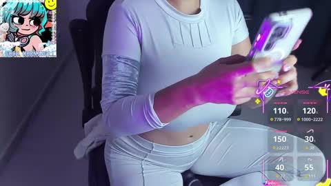 Annah  online show from September 12, 9:20 am