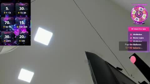 Roxy online show from April 22, 11:01 am