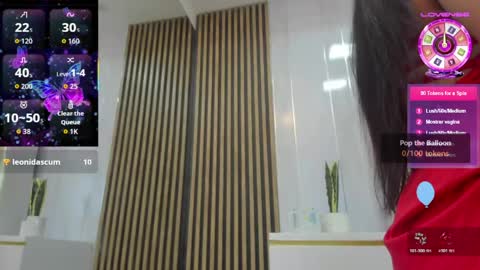 Snapshot of roxy_flame_ chatting on April 23, 12:29 pm Roxy online show from April 23, 12:29 pm