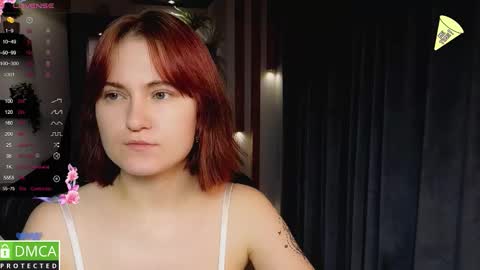 Snapshot of roxy_foxi chatting on September 22, 12:12 am Roxy fiery online show from September 22, 12:12 am