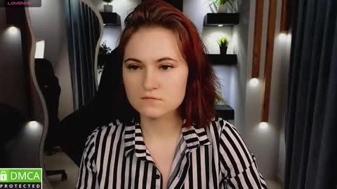 Snapshot of roxy_foxi chatting on October 20, 1:06 am Roxy fiery online show from October 20, 1:06 am