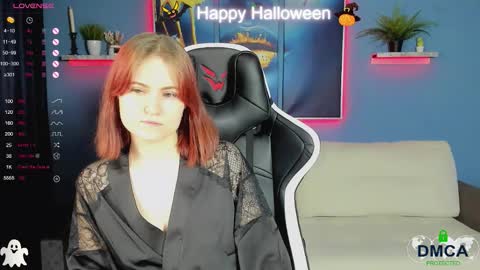 Snapshot of roxy_foxi chatting on November 8, 1:50 am Roxy fiery online show from November 8, 1:50 am