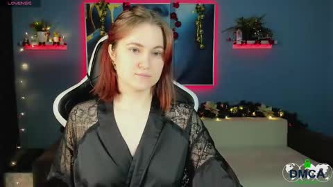 Snapshot of roxy_foxi chatting on December 4, 1:59 am Roxy fiery online show from December 4, 1:59 am