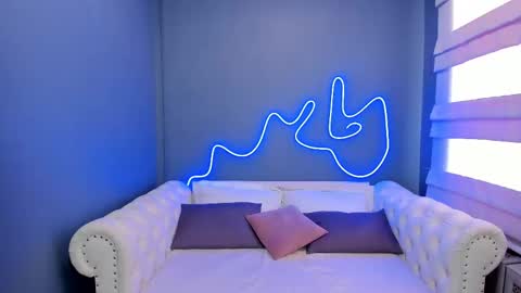 Roxy online show from February 15, 7:16 am