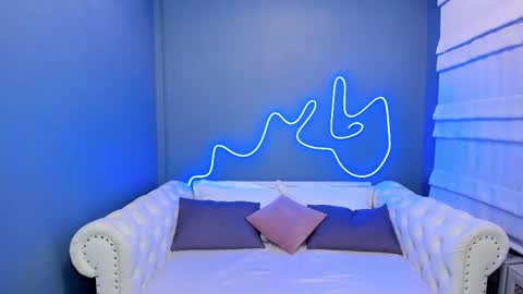 Roxy online show from February 16, 1:25 am