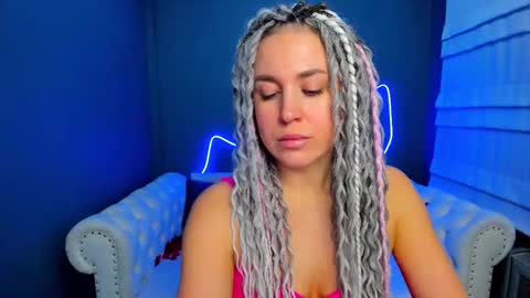 Roxy online show from December 4, 2:10 am