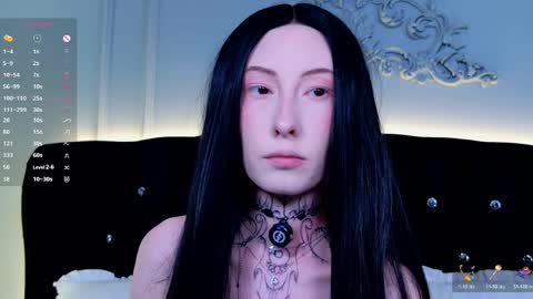 Snapshot of roxy_morrison_x chatting on May 24, 3:33 am roxanne online show from May 24, 3:33 am