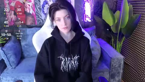 roxy_riot_ online show from February 17, 1:25 am