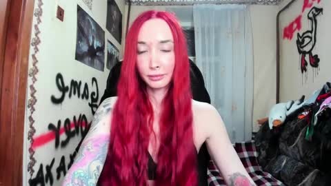 Roxy online show from April 4, 8:50 pm