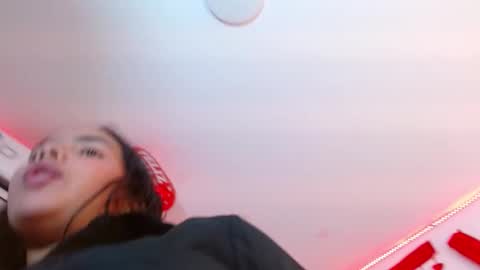 roxy_stone1 online show from February 26, 7:49 pm