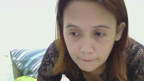 Snapshot of roxyluvv chatting on January 12, 8:19 am roxyluvv online show from January 12, 8:19 am