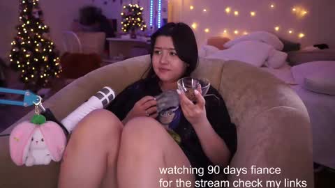 Snapshot of roxysuh chatting on February 21, 11:01 am roxysuh online show from February 21, 11:01 am