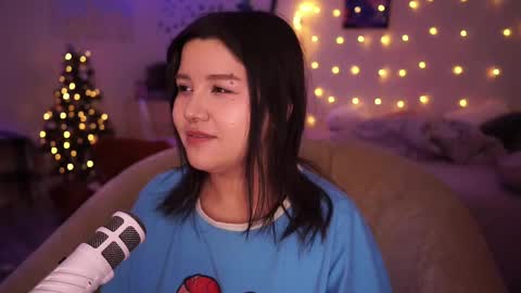 Snapshot of roxysuh chatting on February 27, 10:15 am roxysuh online show from February 27, 10:15 am