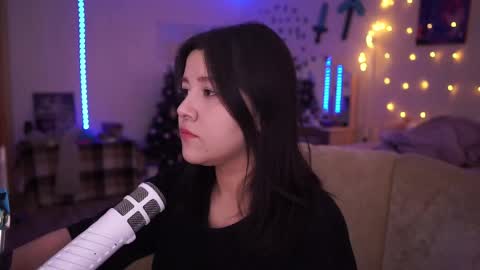 Snapshot of roxysuh chatting on March 5, 8:00 am roxysuh online show from March 5, 8:00 am