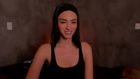 val online show from August 10, 12:15 am