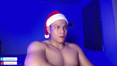 Snapshot of roy__constance chatting on December 24, 6:33 am Roy Constance online show from December 24, 6:33 am