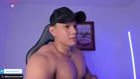 Snapshot of roy__constance chatting on September 12, 3:17 am Roy Constance online show from September 12, 3:17 am