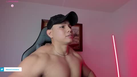 Snapshot of roy__constance chatting on October 12, 4:44 am Roy Constance online show from October 12, 4:44 am