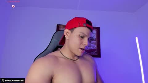 Snapshot of roy__constance chatting on November 19, 4:34 am Roy Constance online show from November 19, 4:34 am