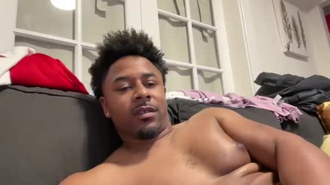 Royal SF online show from February 3, 3:49 pm