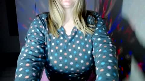 Cameron online show from January 31, 4:17 pm