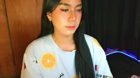 Snapshot of royaltyfvcker chatting on May 13, 1:52 pm Prince and Princess online show from May 13, 1:52 pm