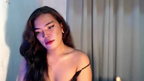 Snapshot of royaltymarcela6969 chatting on November 13, 11:47 pm royaltymarcela6969 online show from November 13, 11:47 pm