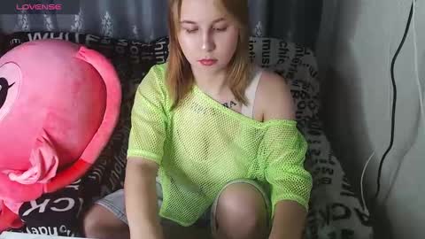 angela online show from September 22, 2:30 pm